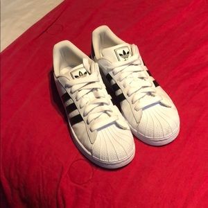 Adidas men’s superstar. Size 10 and 1/2